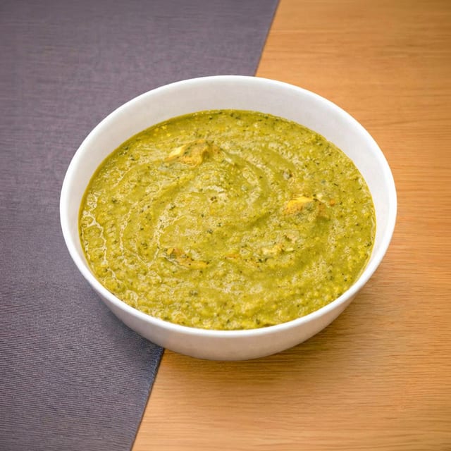 Murg Shahi Saag.