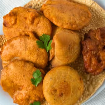 Mixed Appetizer Platter.